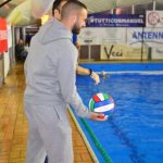 Serata benefica in piscina a Bogliasco